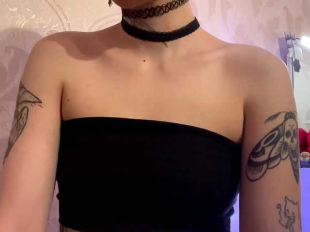 CarlenaMeil live cam on BongaCams