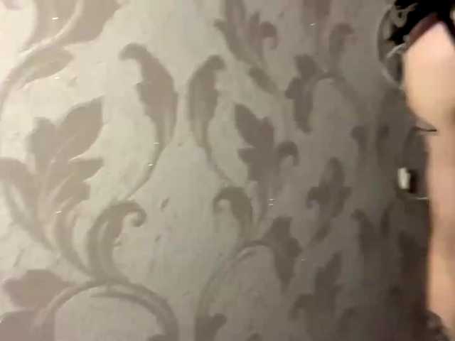 CarlenaMeil live cam on BongaCams