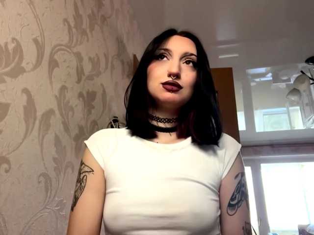 CarlenaMeil live cam on BongaCams