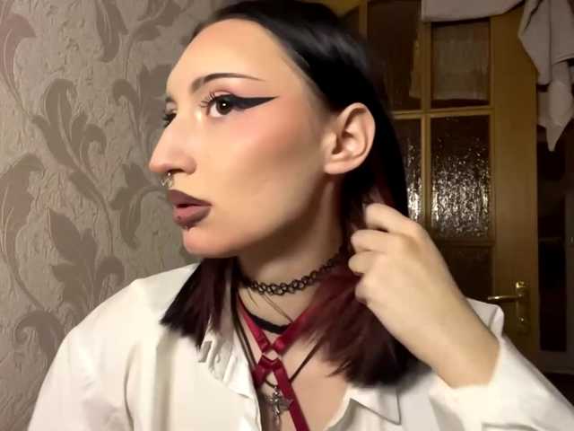 CarlenaMeil live cam on BongaCams