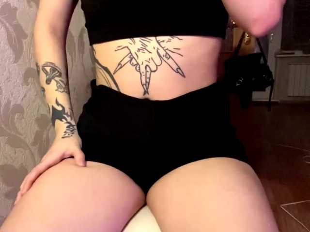 CarlenaMeil live cam on BongaCams