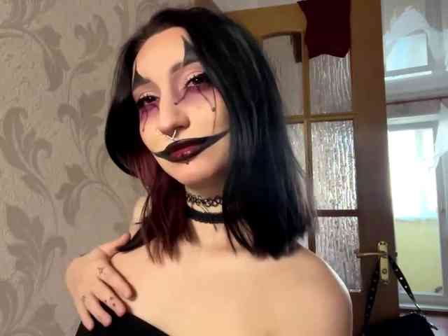 Carlenameil's live stream
