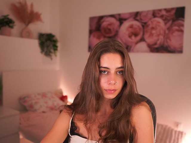 OliviaMoretti live cam on BongaCams