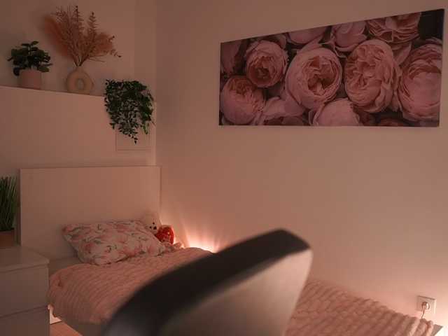 OliviaMoretti live cam on BongaCams