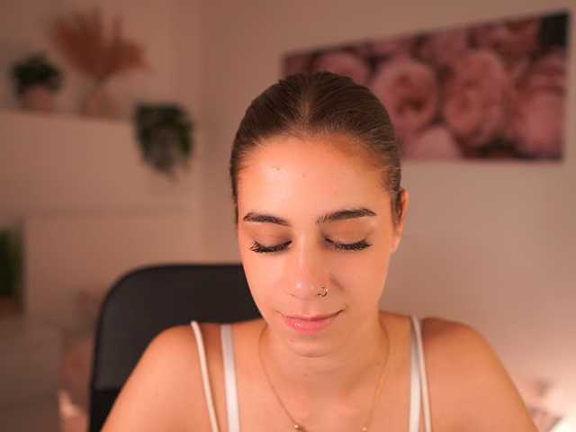 OliviaMoretti preview