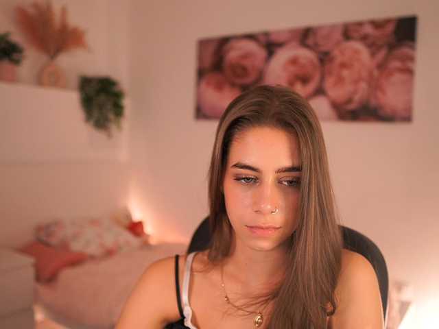 OliviaMoretti live cam on BongaCams