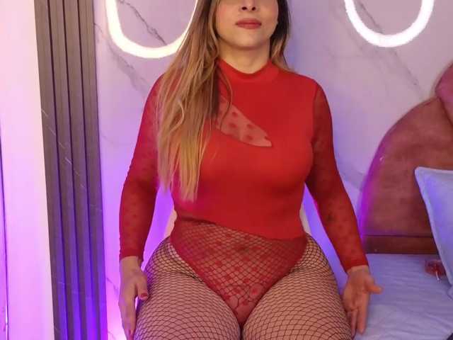 NaomiHendricks, en directo ahora en BongaCams