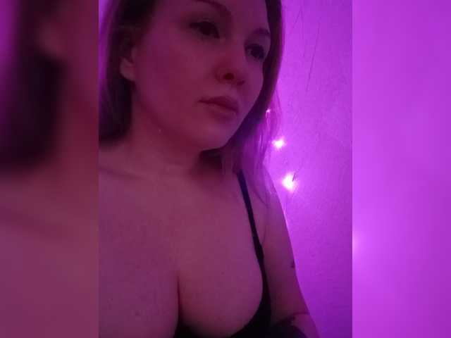 KatyTopan live cam on BongaCams