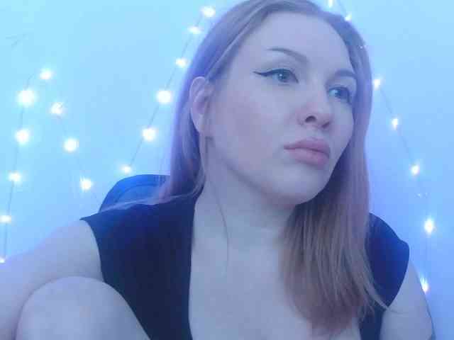 KatyTopan webcam