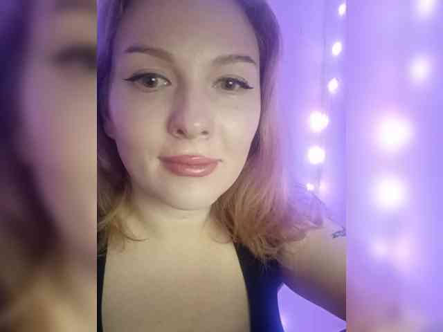 KatyTopan's webcam live show
