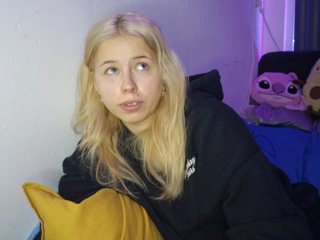 SophieLittle111 Porn Show