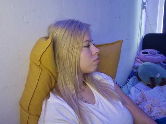 PeggyStreitnatter live cam on BongaCams