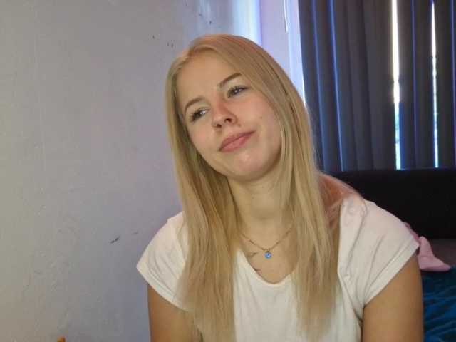 PeggyStreitnatter live cam on BongaCams