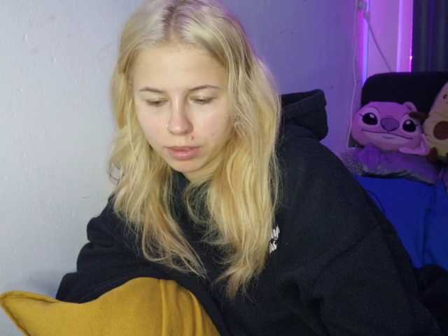 PeggyStreitnatter live cam on BongaCams