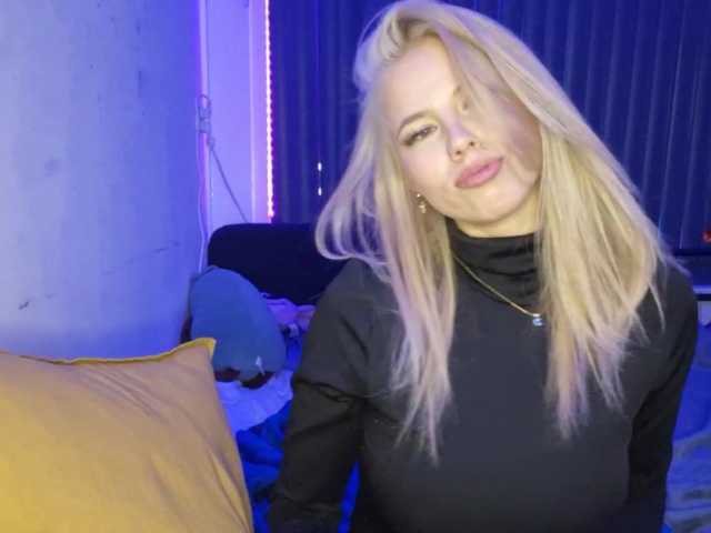 PeggyStreitnatter live cam on BongaCams
