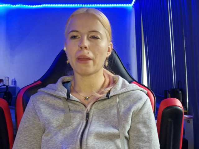 PeggyStreitnatter live cam on BongaCams