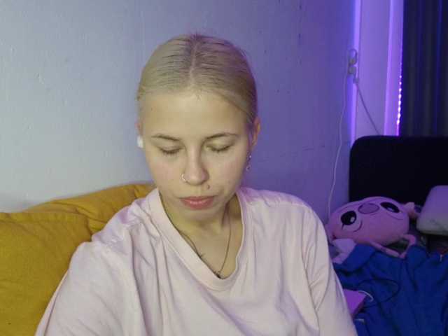 PeggyStreitnatter live cam on BongaCams