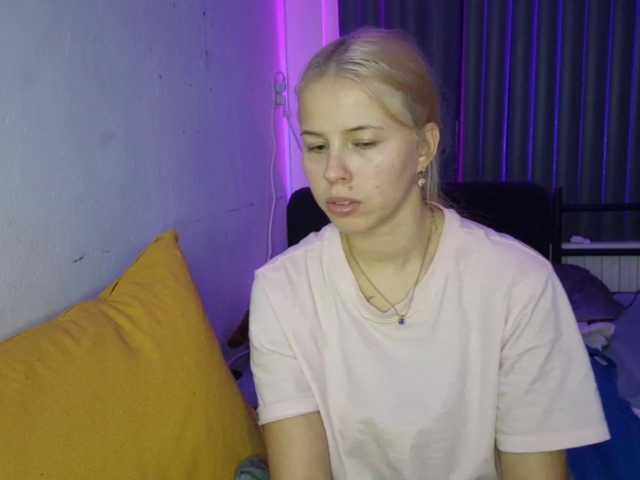 PeggyStreitnatter live cam on BongaCams