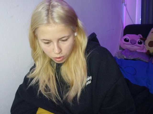 PeggyStreitnatter live cam on BongaCams