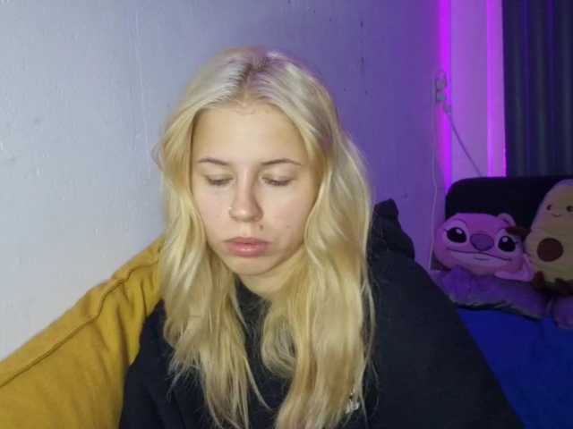 PeggyStreitnatter live cam on BongaCams
