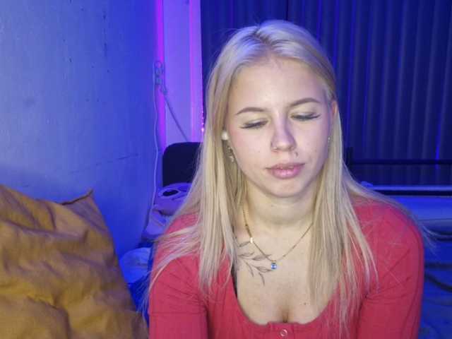 PeggyStreitnatter live cam on BongaCams