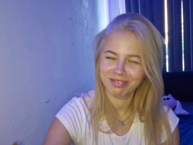 PeggyStreitnatter live cam on BongaCams