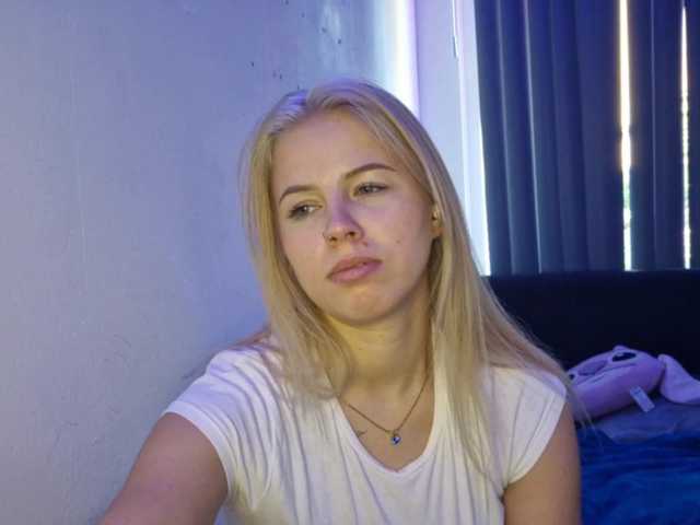PeggyStreitnatter live cam on BongaCams