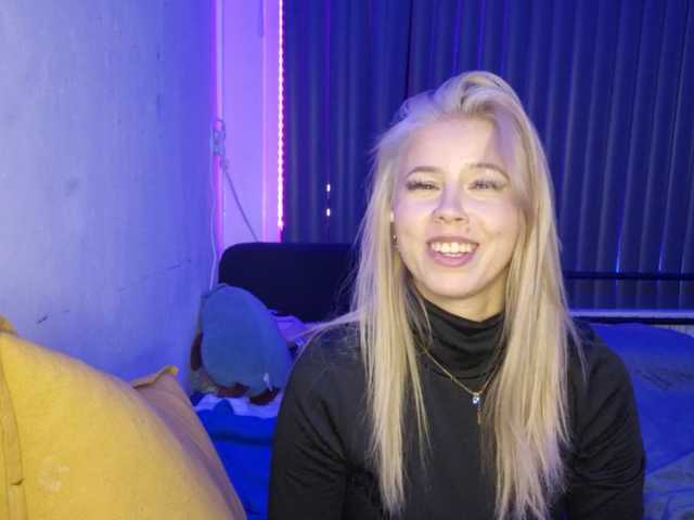 PeggyStreitnatter live cam on BongaCams