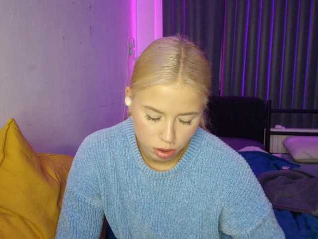 PeggyStreitnatter live cam on BongaCams