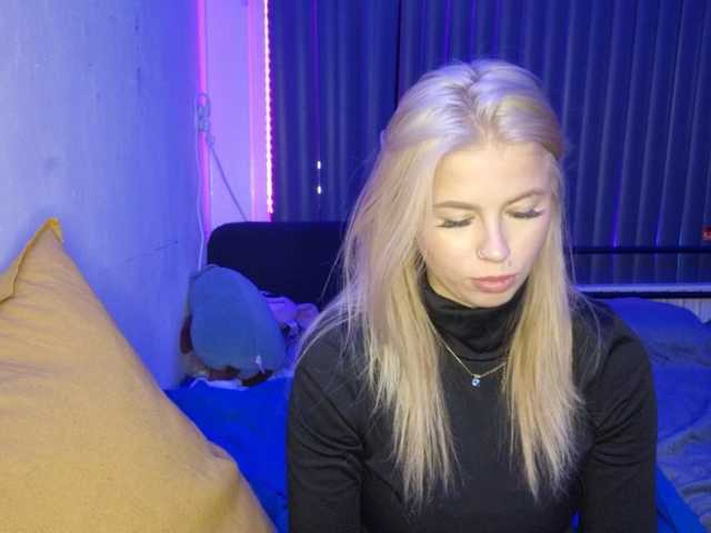 PeggyStreitnatter live cam on BongaCams