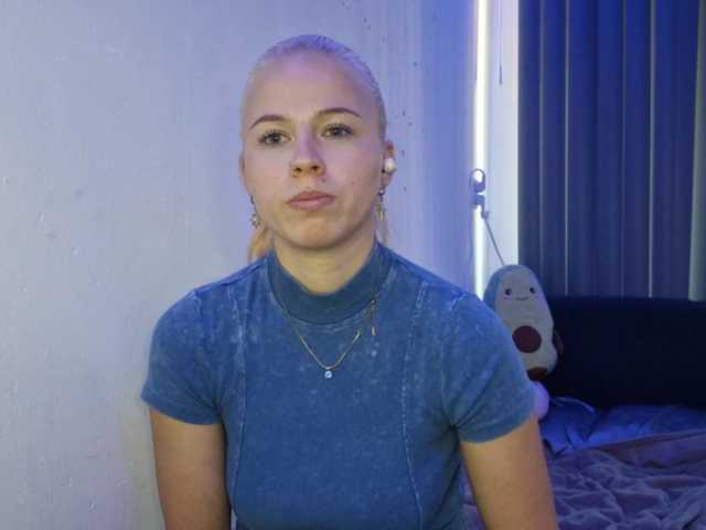 PeggyStreitnatter live cam on BongaCams