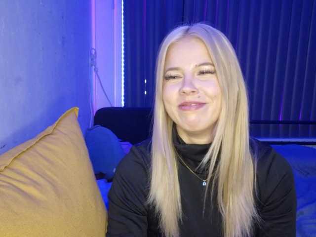 PeggyStreitnatter live cam on BongaCams