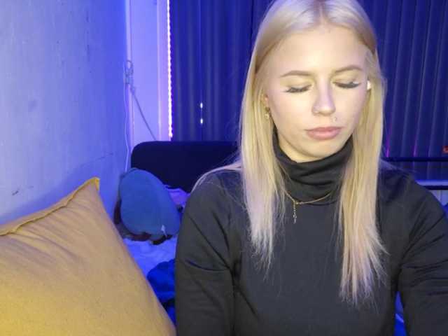 PeggyStreitnatter live cam on BongaCams