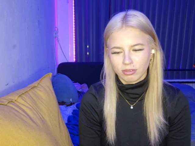 PeggyStreitnatter live cam on BongaCams