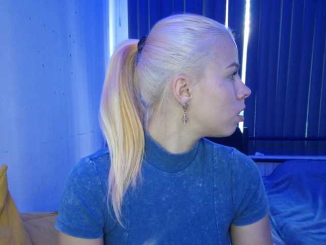 PeggyStreitnatter live cam on BongaCams
