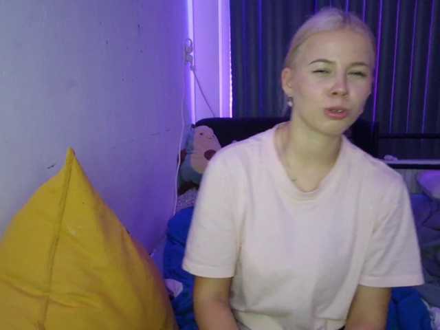 PeggyStreitnatter live cam on BongaCams