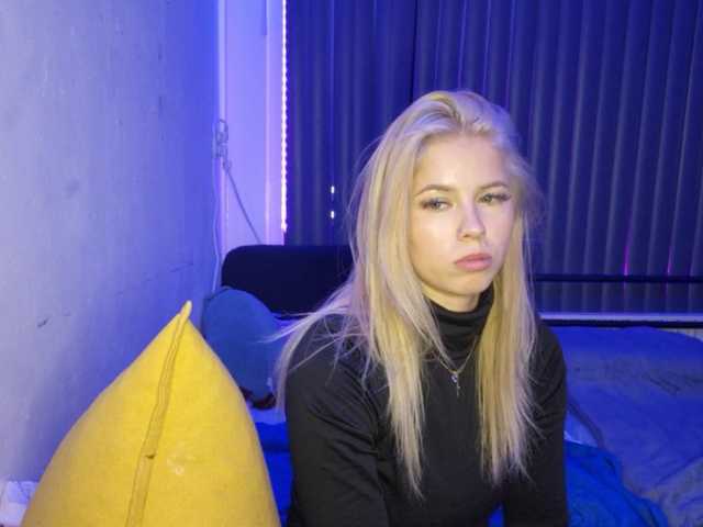 PeggyStreitnatter live cam on BongaCams