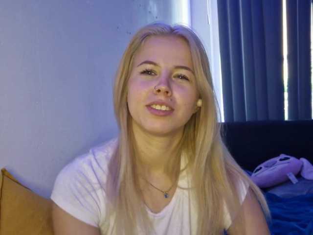 PeggyStreitnatter live cam on BongaCams