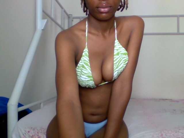 Lana-luxe live cam on BongaCams