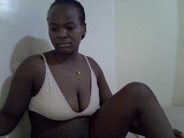 mystique-misty live cam on BongaCams