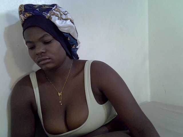 mystique-misty live cam on BongaCams