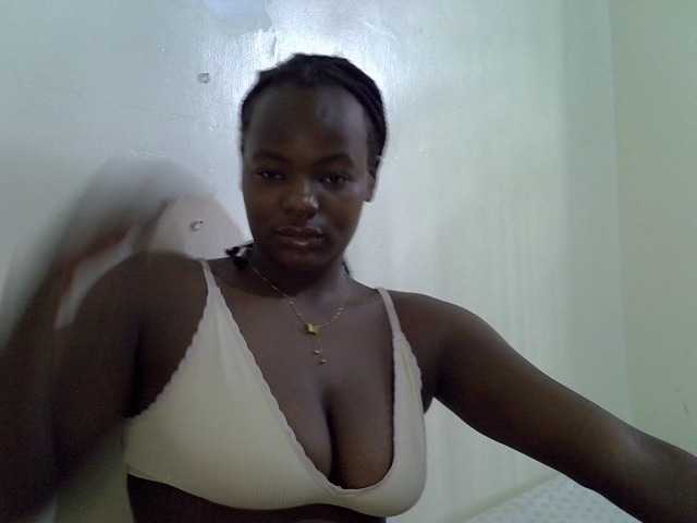 mystique-misty live cam on BongaCams