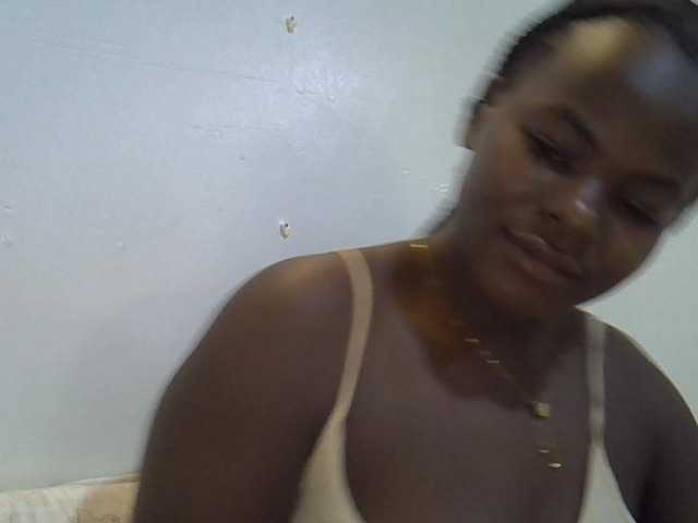 mystique-misty live cam on BongaCams