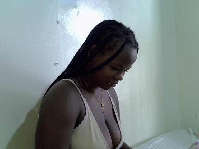 mystique-misty live cam on BongaCams