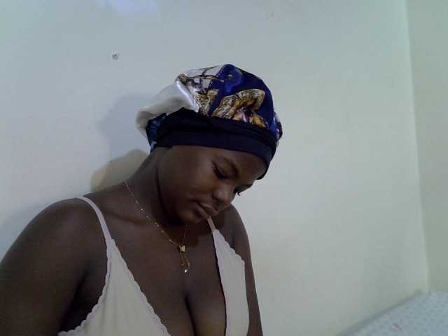 mystique-misty live cam on BongaCams
