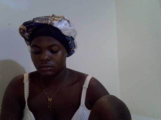 mystique-misty live cam on BongaCams