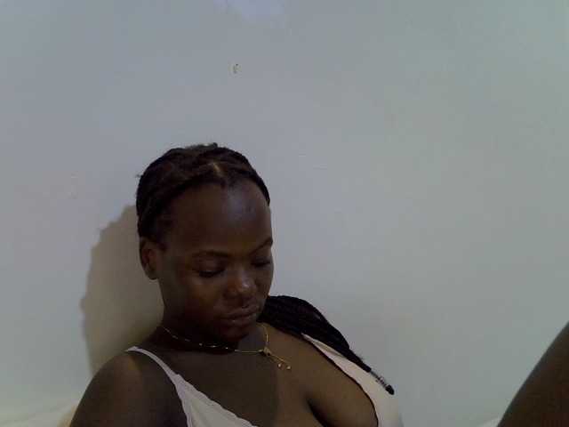 mystique-misty live cam on BongaCams
