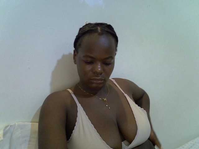 mystique-misty live cam on BongaCams