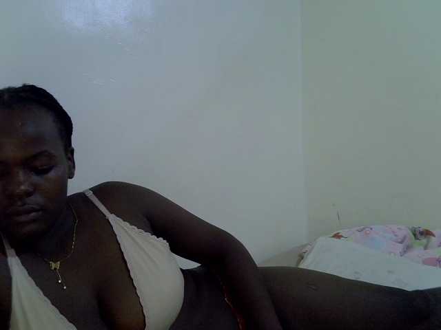 mystique-misty, en vivo ahora en BongaCams