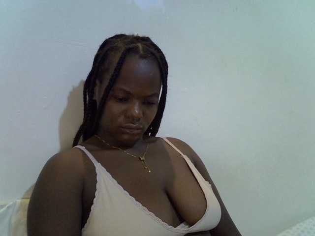 mystique-misty live cam on BongaCams